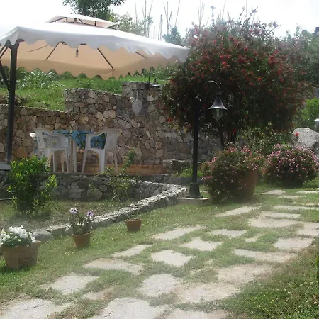 Oda ve Kahvaltı Korello Gasponi